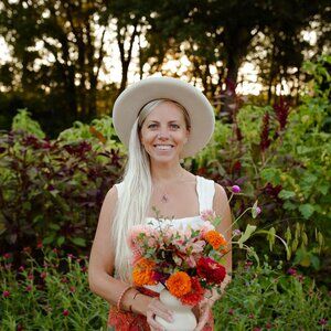 Meet your Posher, Caroline